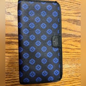 Large Fossil wallet